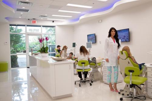 bIHHeUM60eTNoFq-hT-gqqdLzwG7PtkN w res